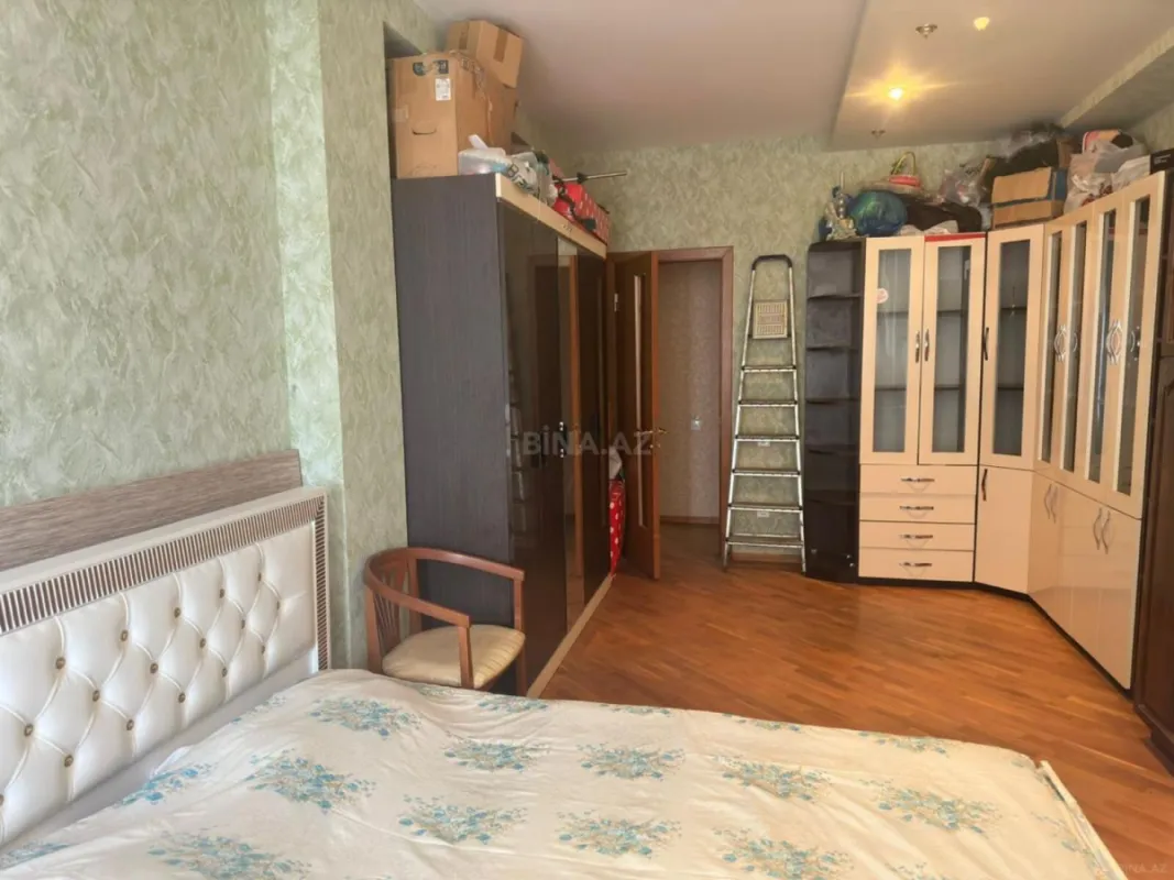 Kirayə verilir 3 otaqlı mənzil 150 m²