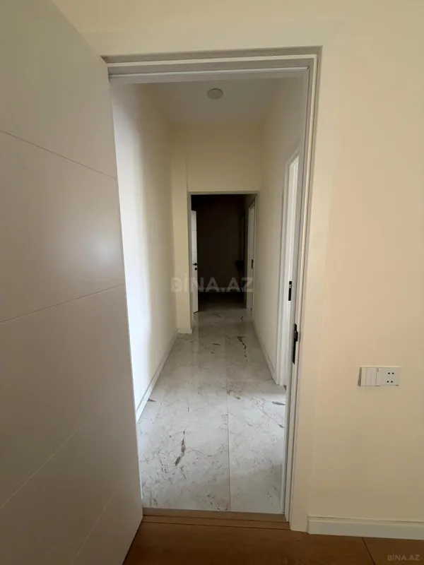 Kirayə verilir 2 otaqlı mənzil 90 m²