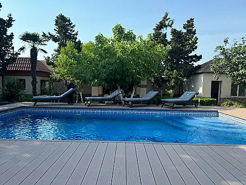 Kirayə verilir 5 otaqlı həyət evi 500 m²