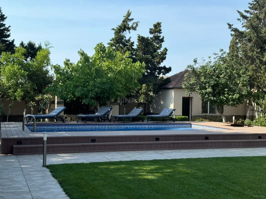 Kirayə verilir 5 otaqlı həyət evi 500 m²