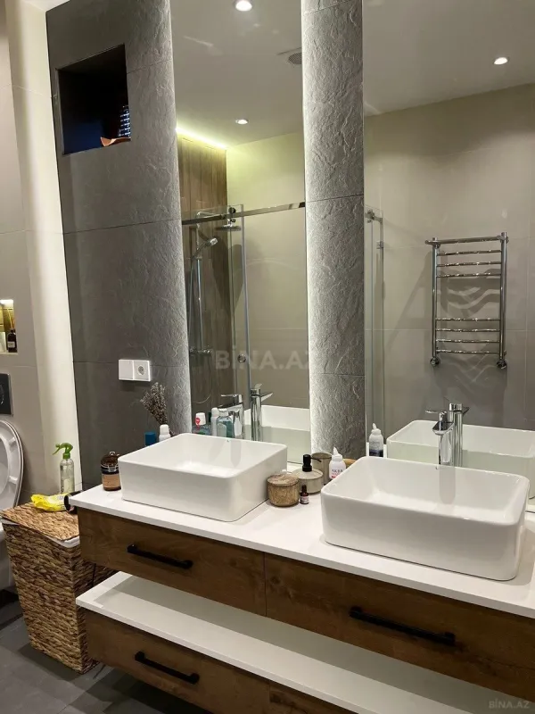 Kirayə verilir 5 otaqlı həyət evi 500 m²