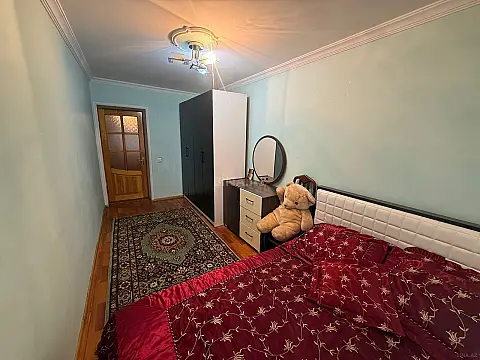 Kirayə verilir 2 otaqlı mənzil 45 m²