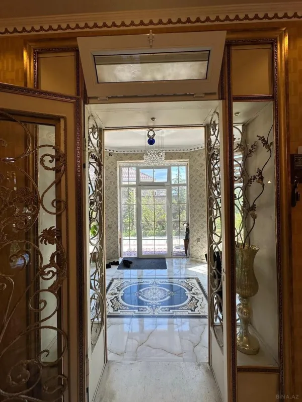 Kirayə verilir 5 otaqlı həyət evi 480 m²