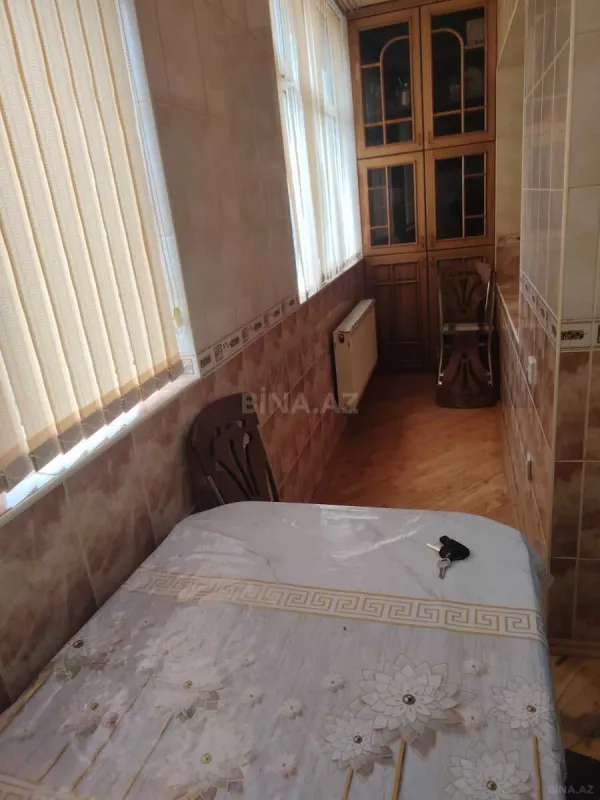 Kirayə verilir 4 otaqlı mənzil 98 m²