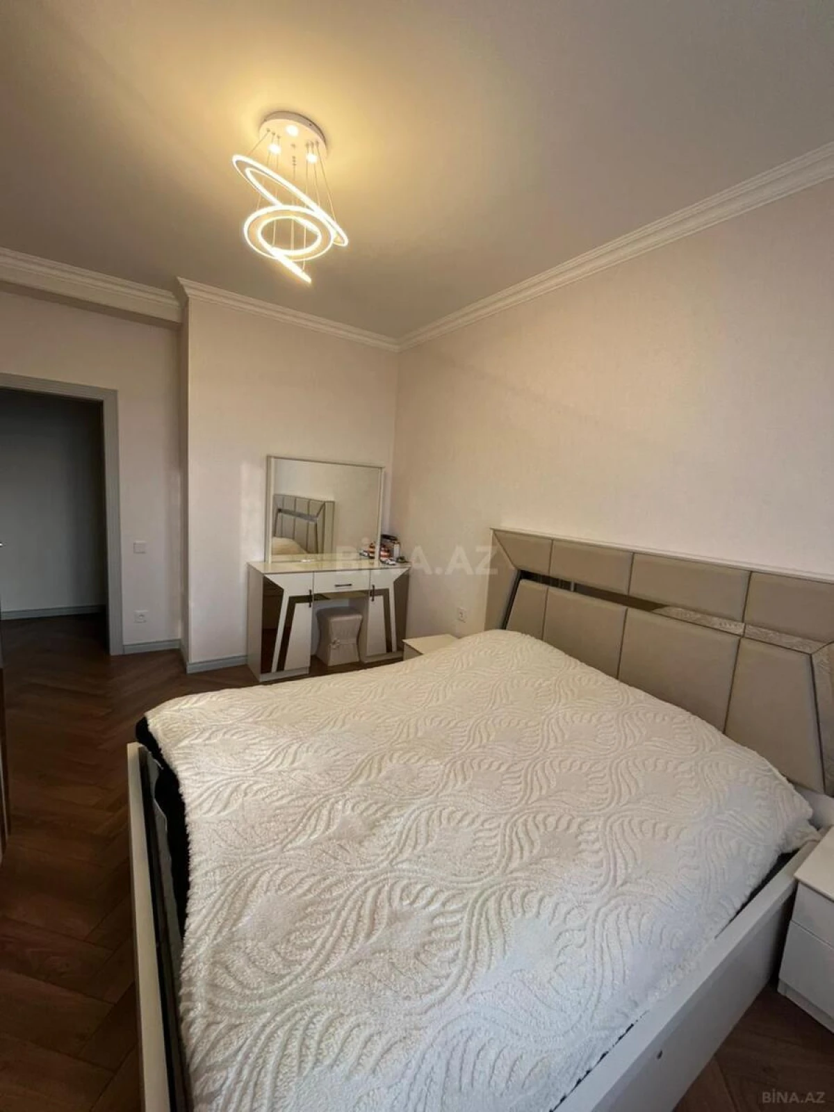 Kirayə verilir 3 otaqlı mənzil 75 m²