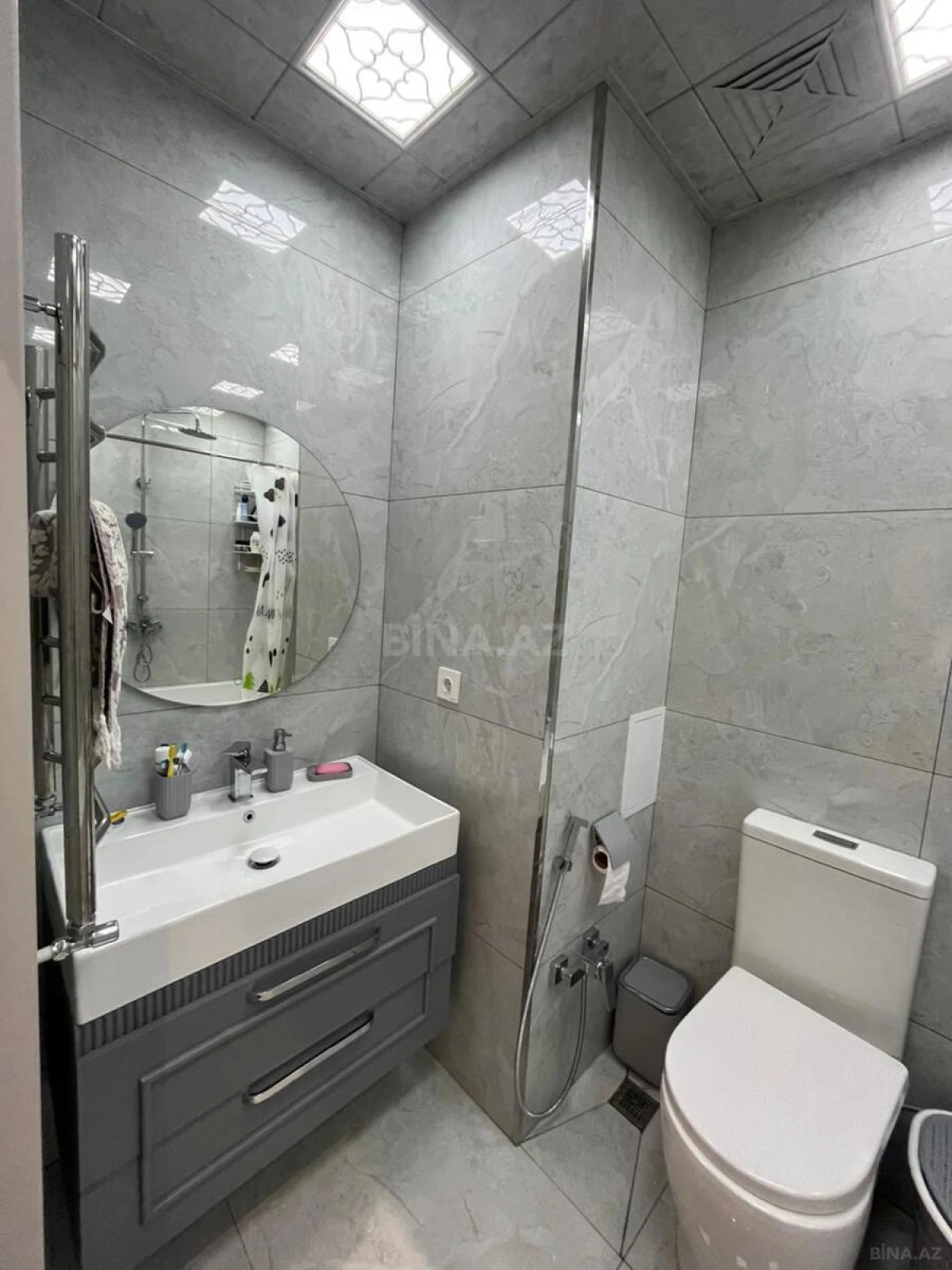 Kirayə verilir 3 otaqlı mənzil 75 m²