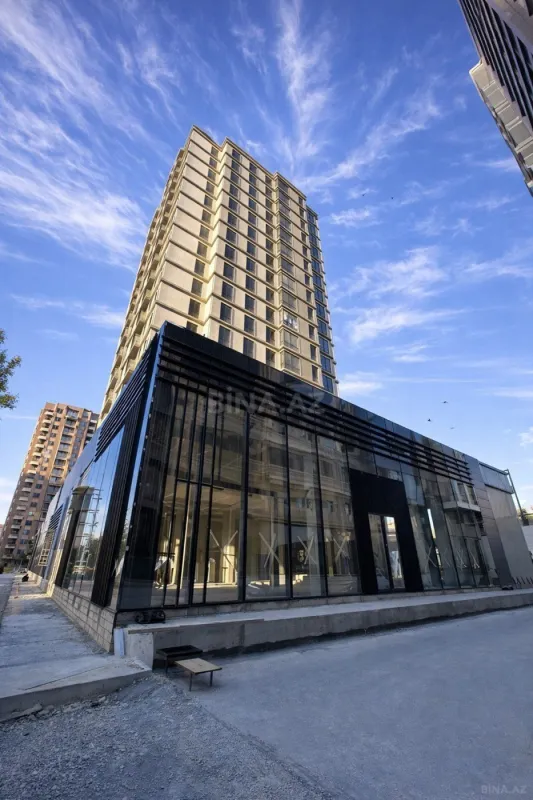 Satılır 4 otaqlı mənzil 209 m²