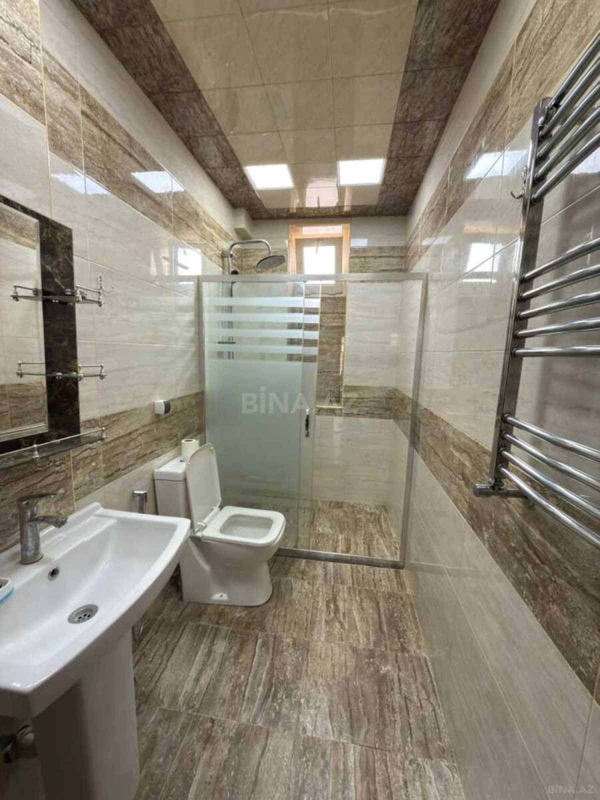 Kirayə verilir 3 otaqlı mənzil 85 m²