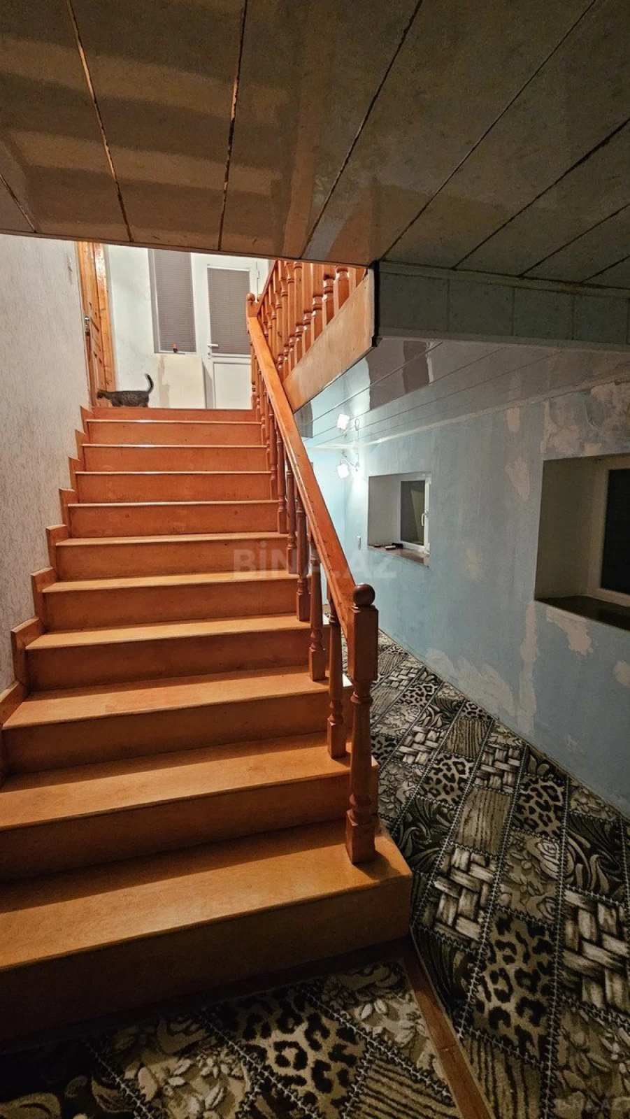 Satılır 5 otaqlı həyət evi 292 m²
