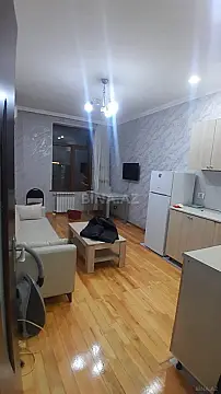 Satılır 2 otaqlı mənzil 47 m²
