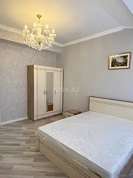 Kirayə verilir 3 otaqlı mənzil 120 m²