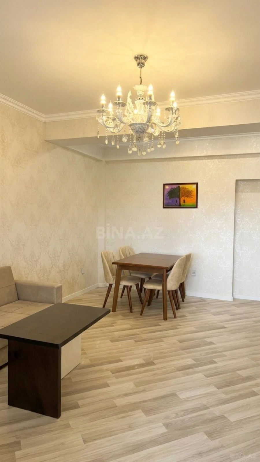 Kirayə verilir 3 otaqlı mənzil 120 m²