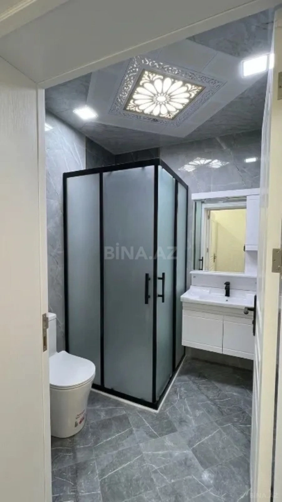 Kirayə verilir 3 otaqlı mənzil 120 m²