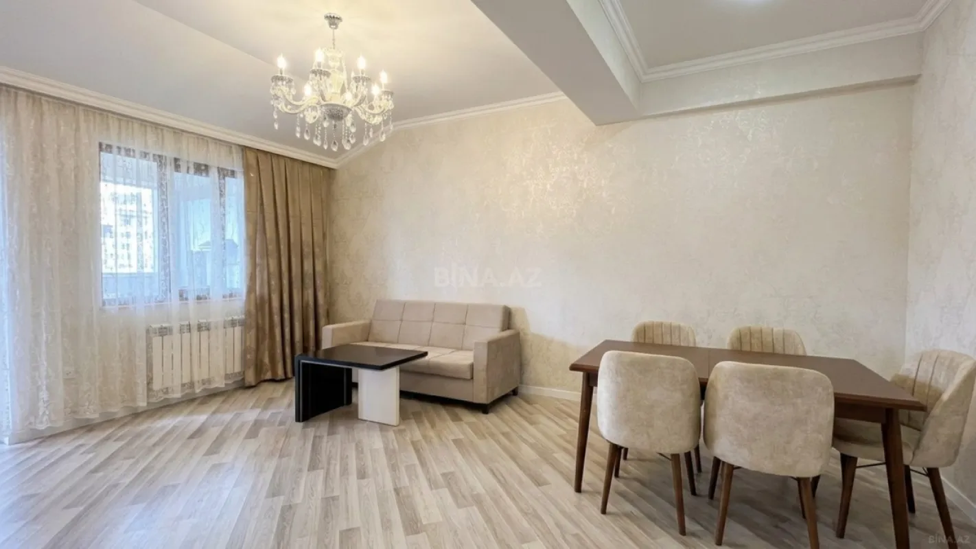 Kirayə verilir 3 otaqlı mənzil 120 m²