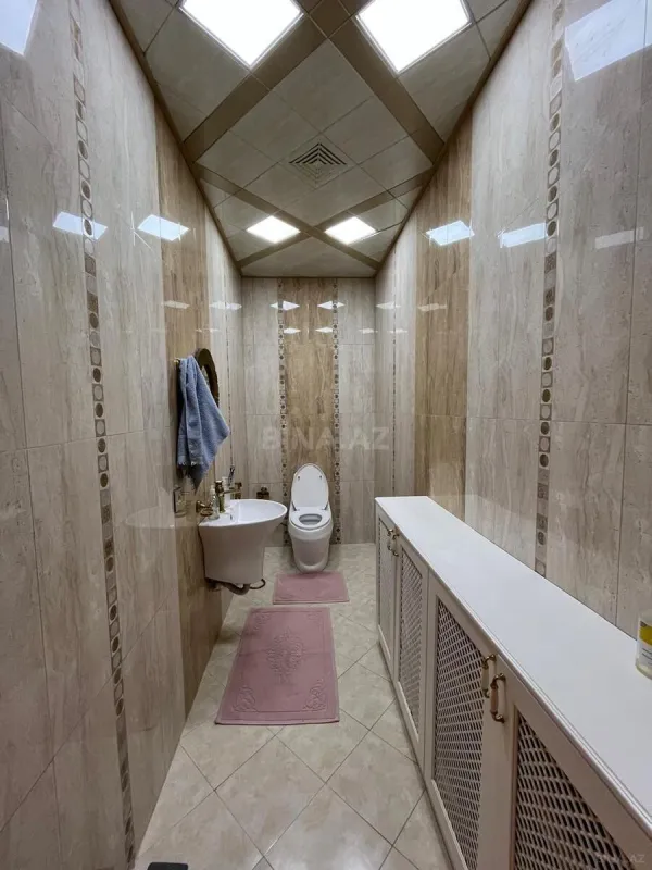 Kirayə verilir 4 otaqlı mənzil 180 m²