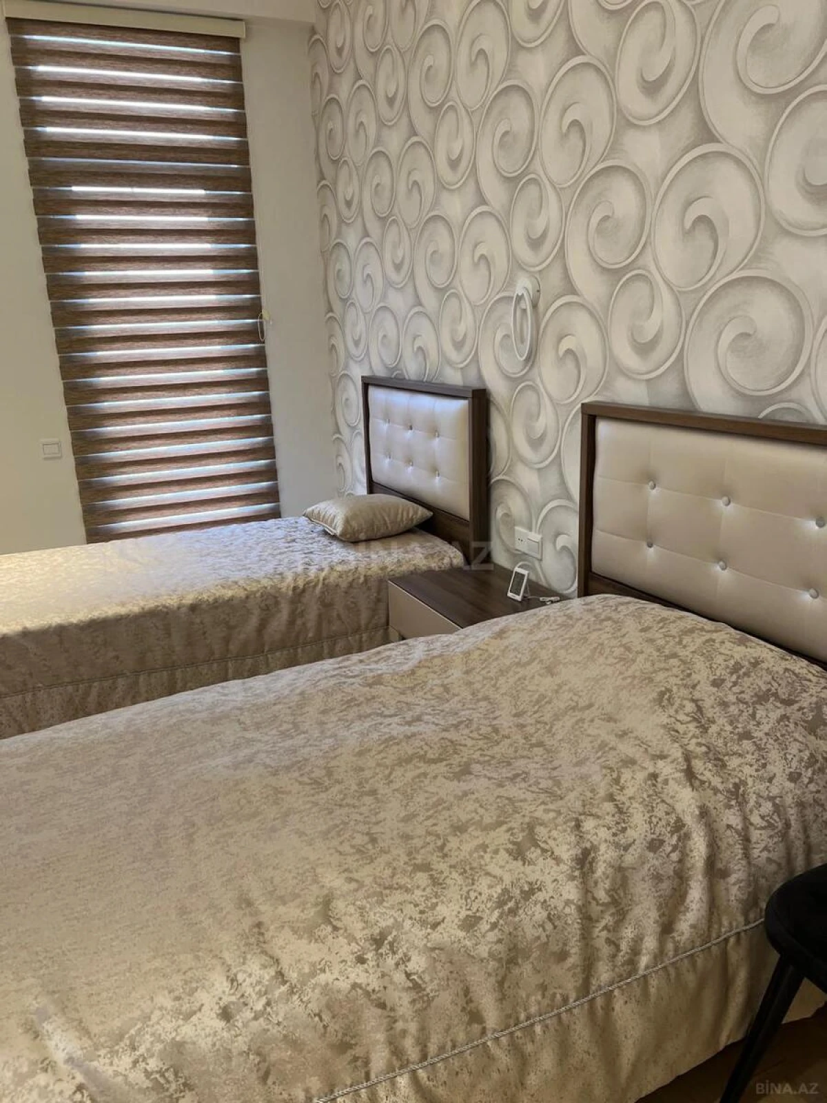 Kirayə verilir 3 otaqlı mənzil 163 m²