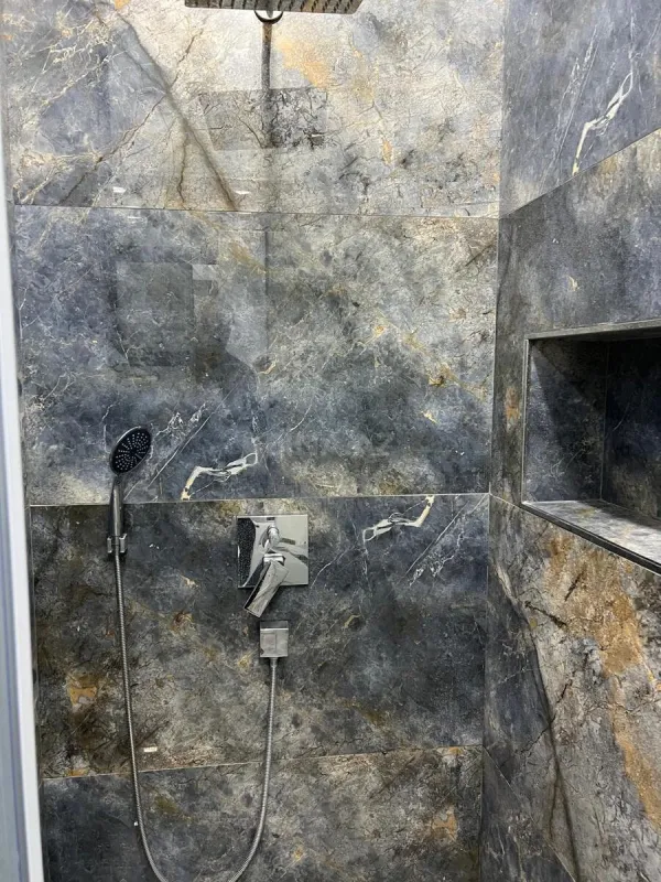 Kirayə verilir 3 otaqlı mənzil 163 m²