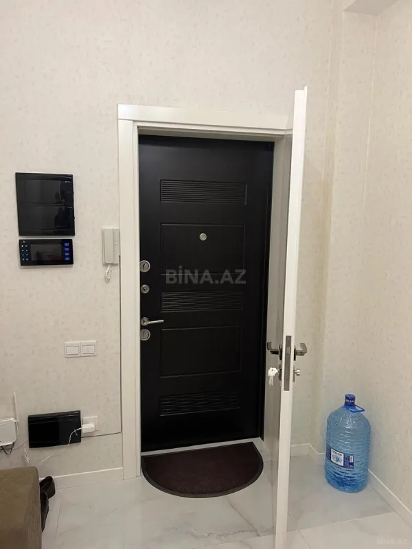 Kirayə verilir 3 otaqlı mənzil 163 m²