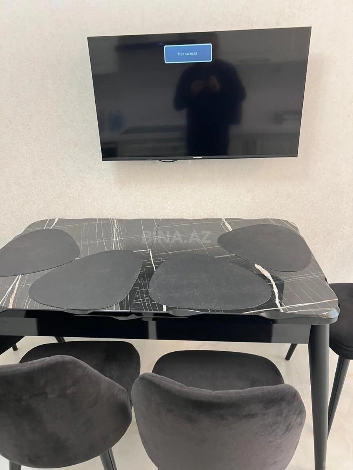 Kirayə verilir 3 otaqlı mənzil 163 m²