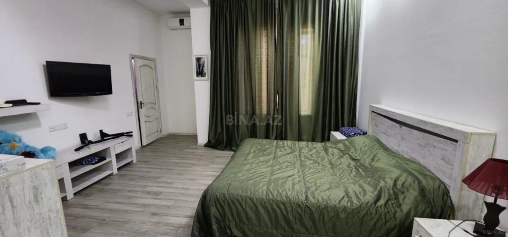 Kirayə verilir 5 otaqlı həyət evi 460 m²