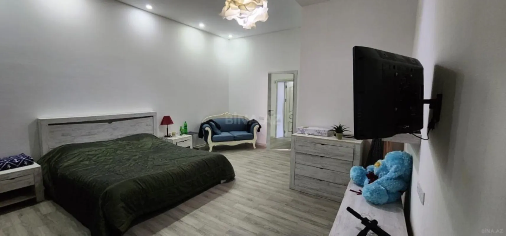 Kirayə verilir 5 otaqlı həyət evi 460 m²