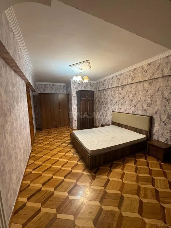 Satılır 3 otaqlı mənzil 90 m²