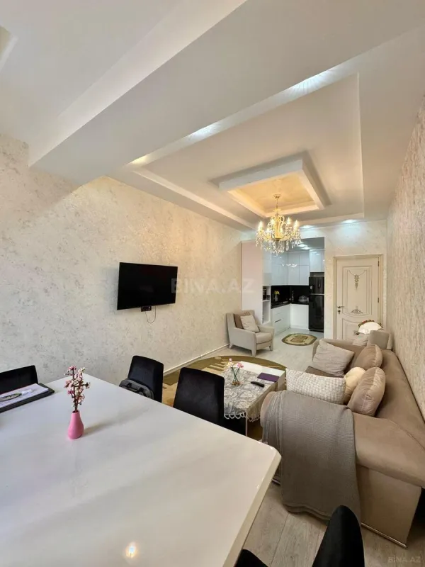 Kirayə verilir 2 otaqlı mənzil 65 m²