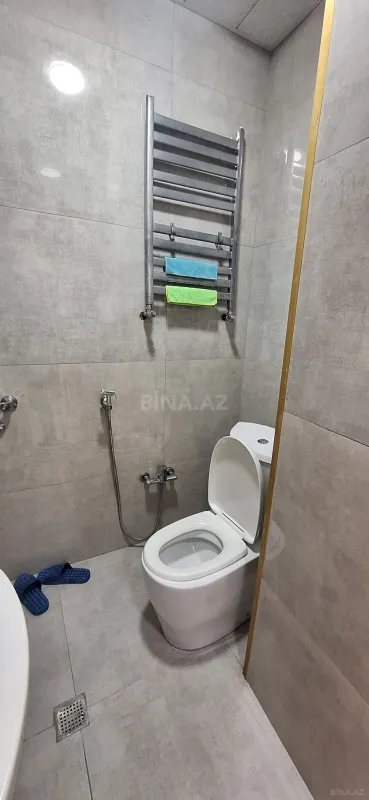 Kirayə verilir 2 otaqlı mənzil 65 m²