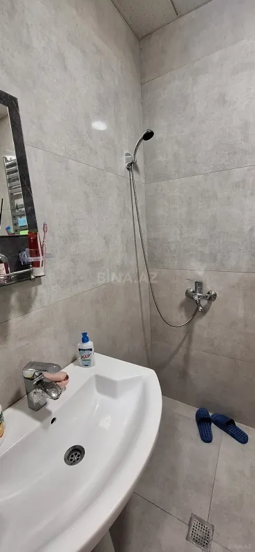 Kirayə verilir 2 otaqlı mənzil 65 m²