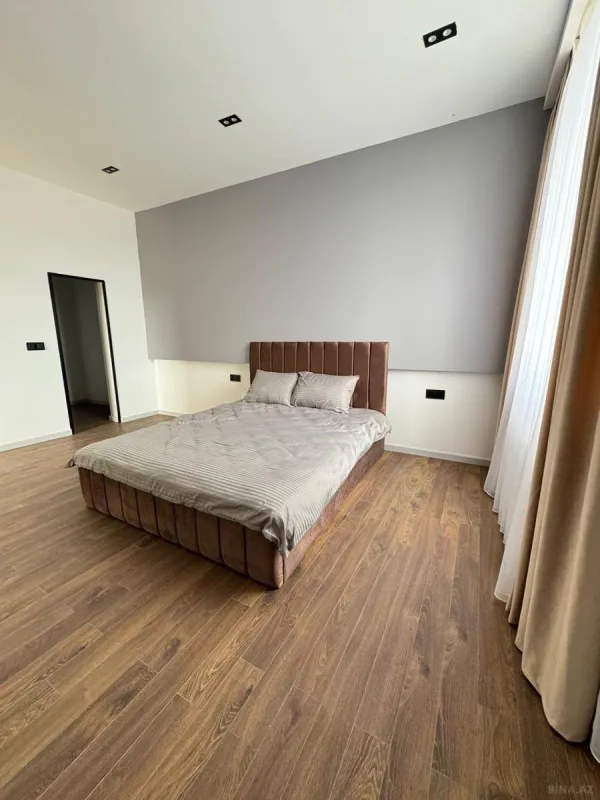 Kirayə verilir 4 otaqlı həyət evi 300 m²