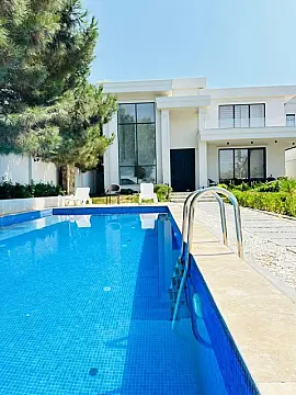 Kirayə verilir 4 otaqlı həyət evi 300 m²