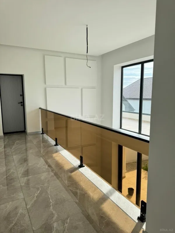 Kirayə verilir 4 otaqlı həyət evi 300 m²