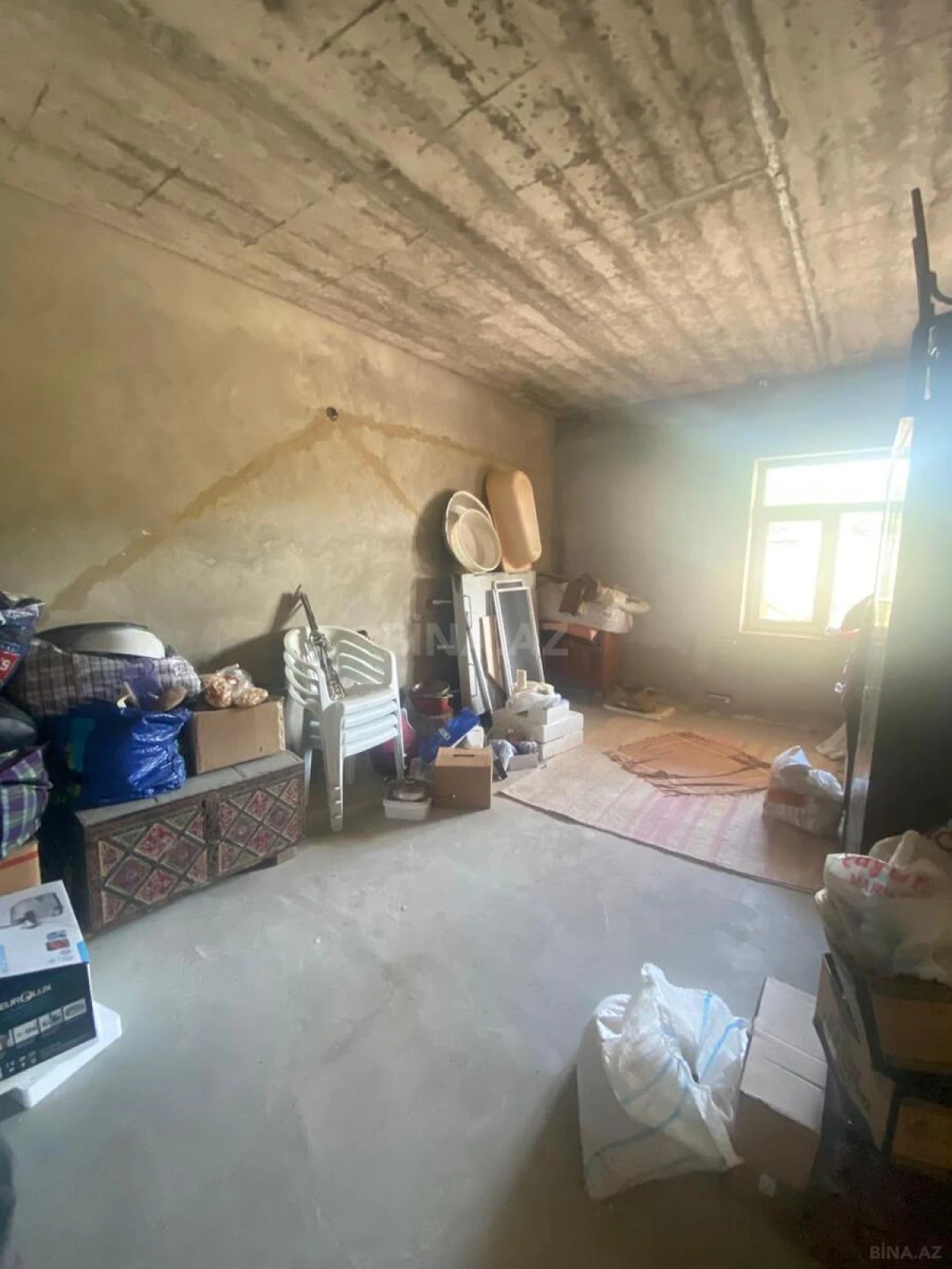 Satılır 8 otaqlı həyət evi 360 m²