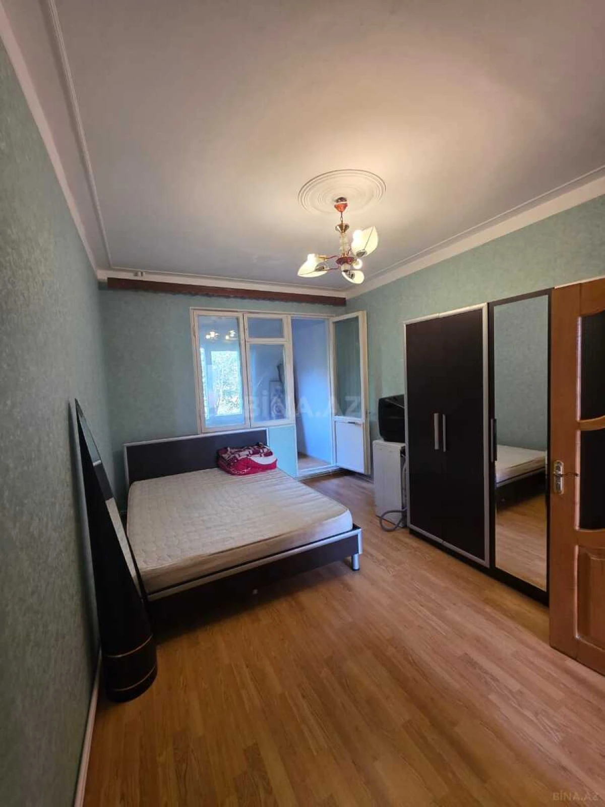 Satılır 2 otaqlı mənzil 55 m²