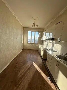 Satılır 3 otaqlı mənzil 105 m²