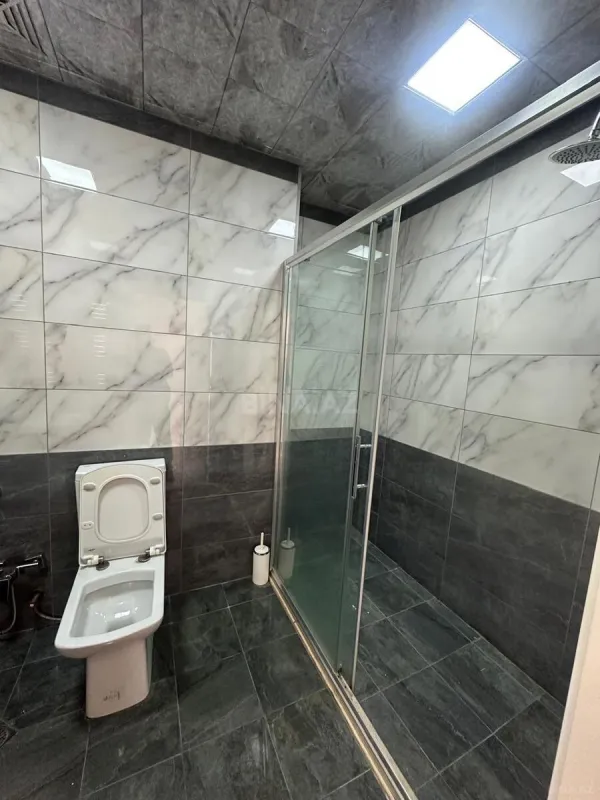 Satılır 3 otaqlı mənzil 105 m²