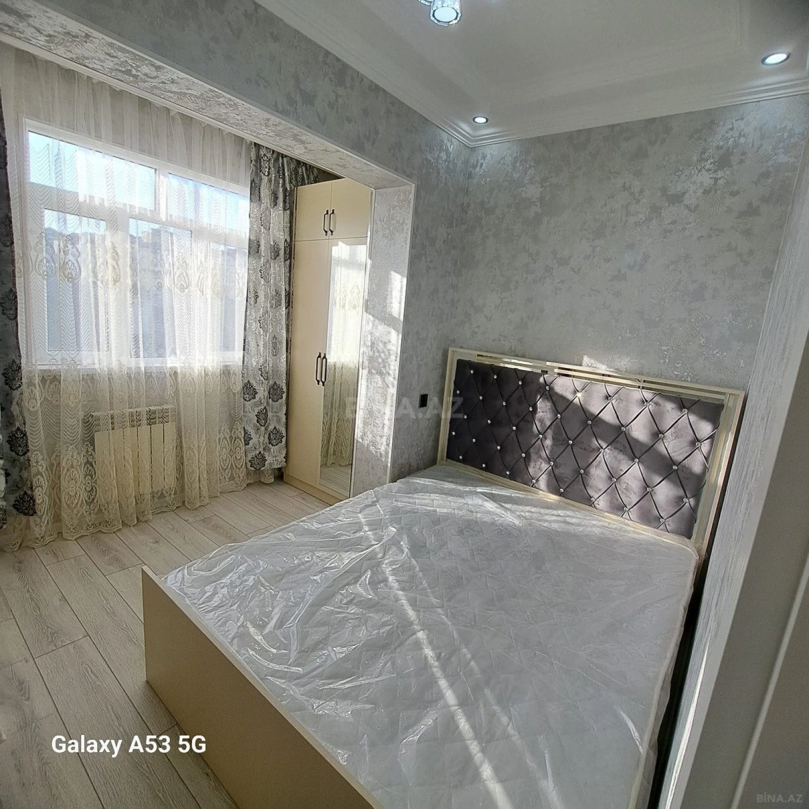 Satılır 2 otaqlı mənzil 40 m²