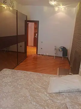 Satılır 4 otaqlı mənzil 170 m²