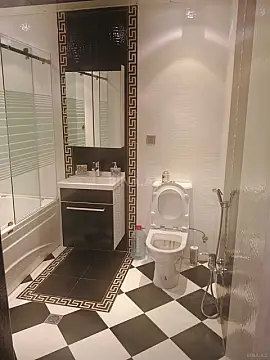 Satılır 4 otaqlı mənzil 170 m²