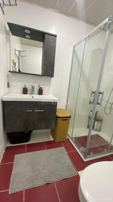 Kirayə verilir 2 otaqlı mənzil 60 m²