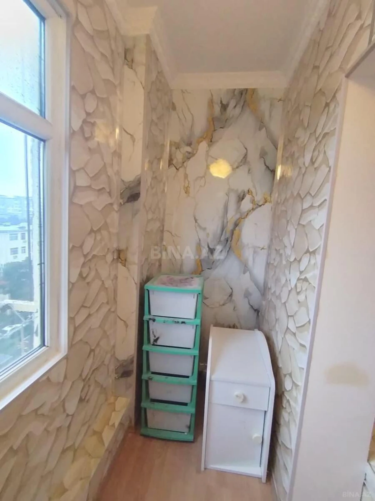 Kirayə verilir 2 otaqlı mənzil 60 m²