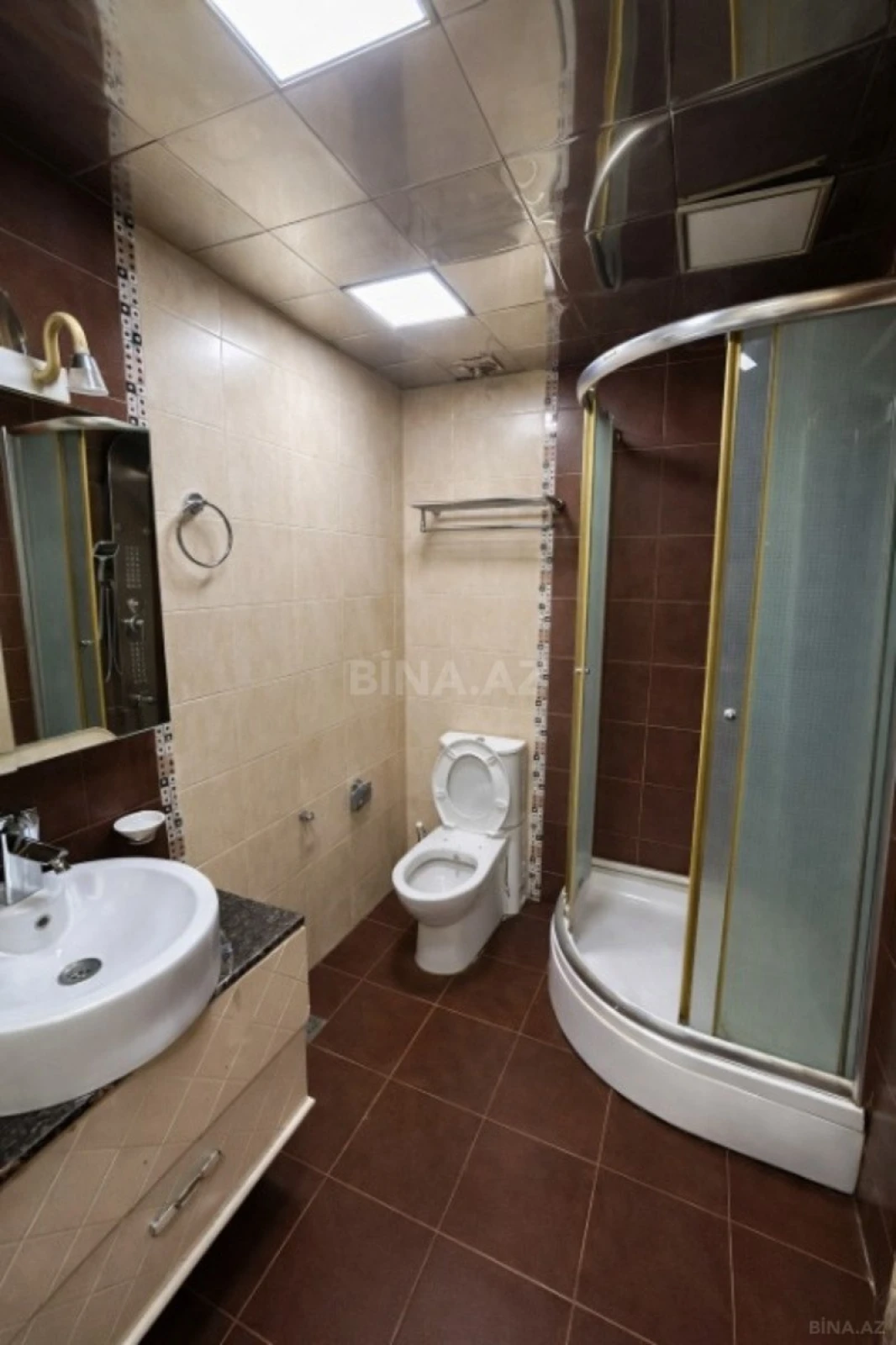 Kirayə verilir 3 otaqlı mənzil 140 m²