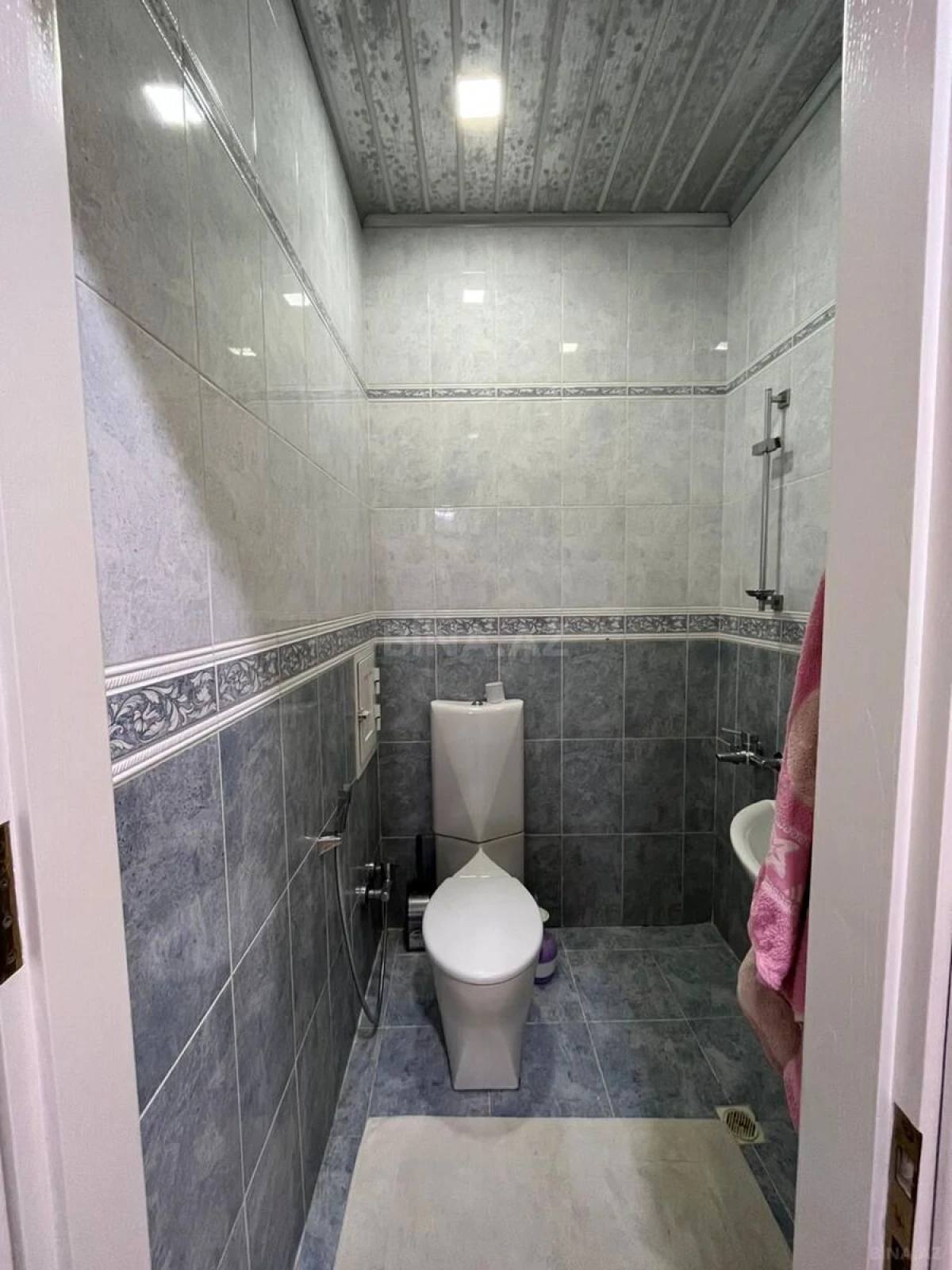 Kirayə verilir 3 otaqlı mənzil 140 m²