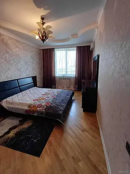 Kirayə verilir 3 otaqlı mənzil 140 m²