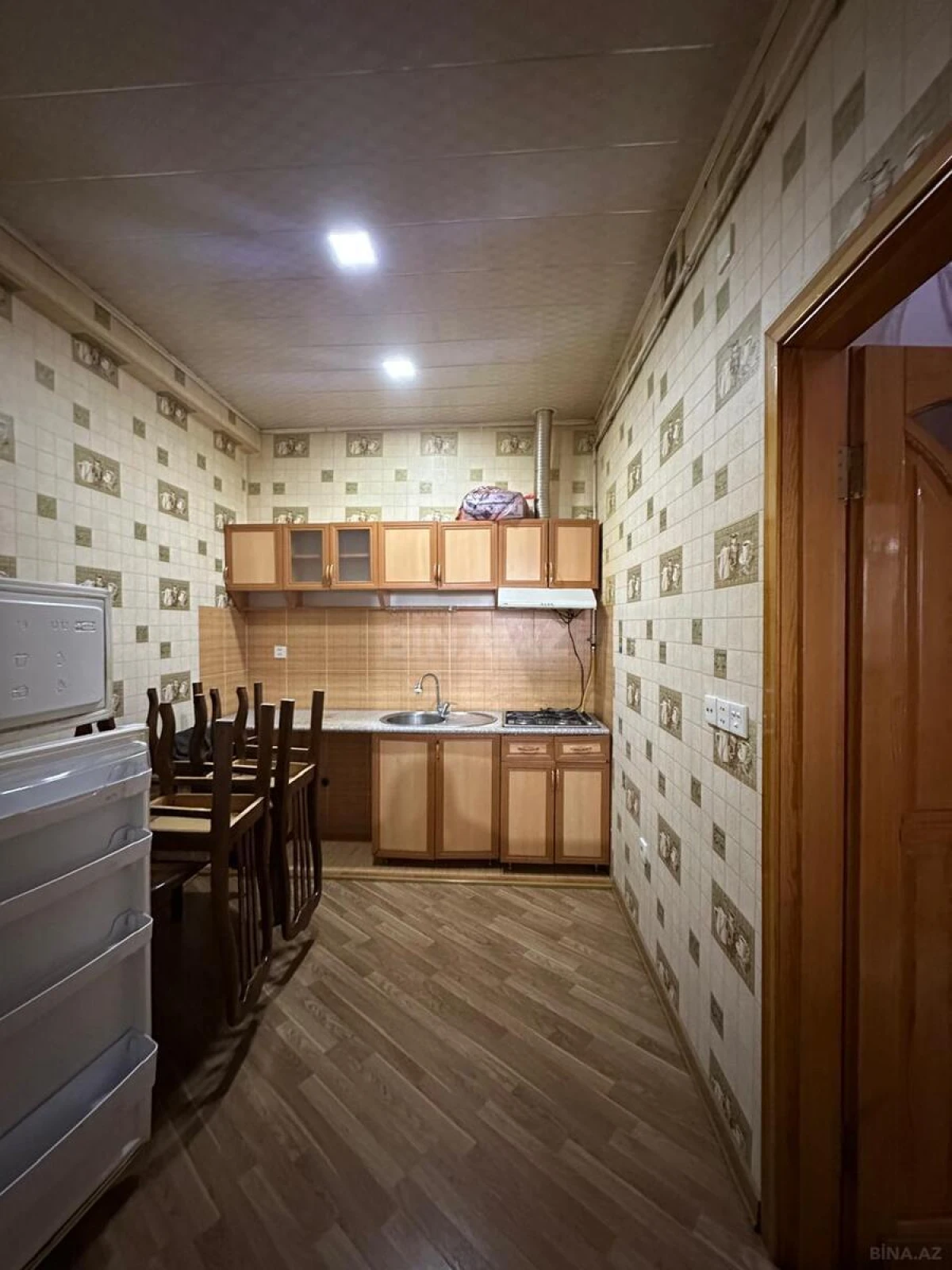 Satılır 3 otaqlı mənzil 120 m²