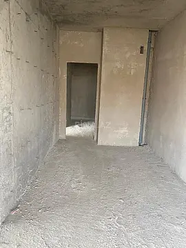 Satılır 3 otaqlı mənzil 151 m²