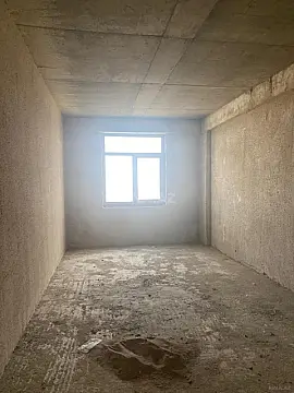 Satılır 3 otaqlı mənzil 151 m²