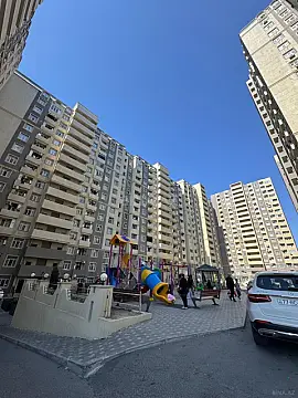 Satılır 3 otaqlı mənzil 70 m² — Bakı, Yeni Günəşli 3 otaq 70.00 m²