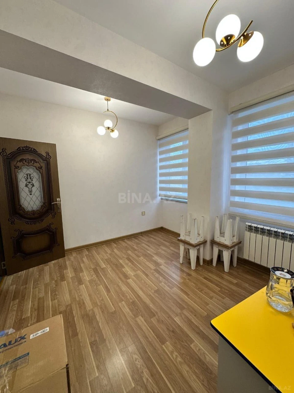 Satılır 2 otaqlı mənzil 115 m²