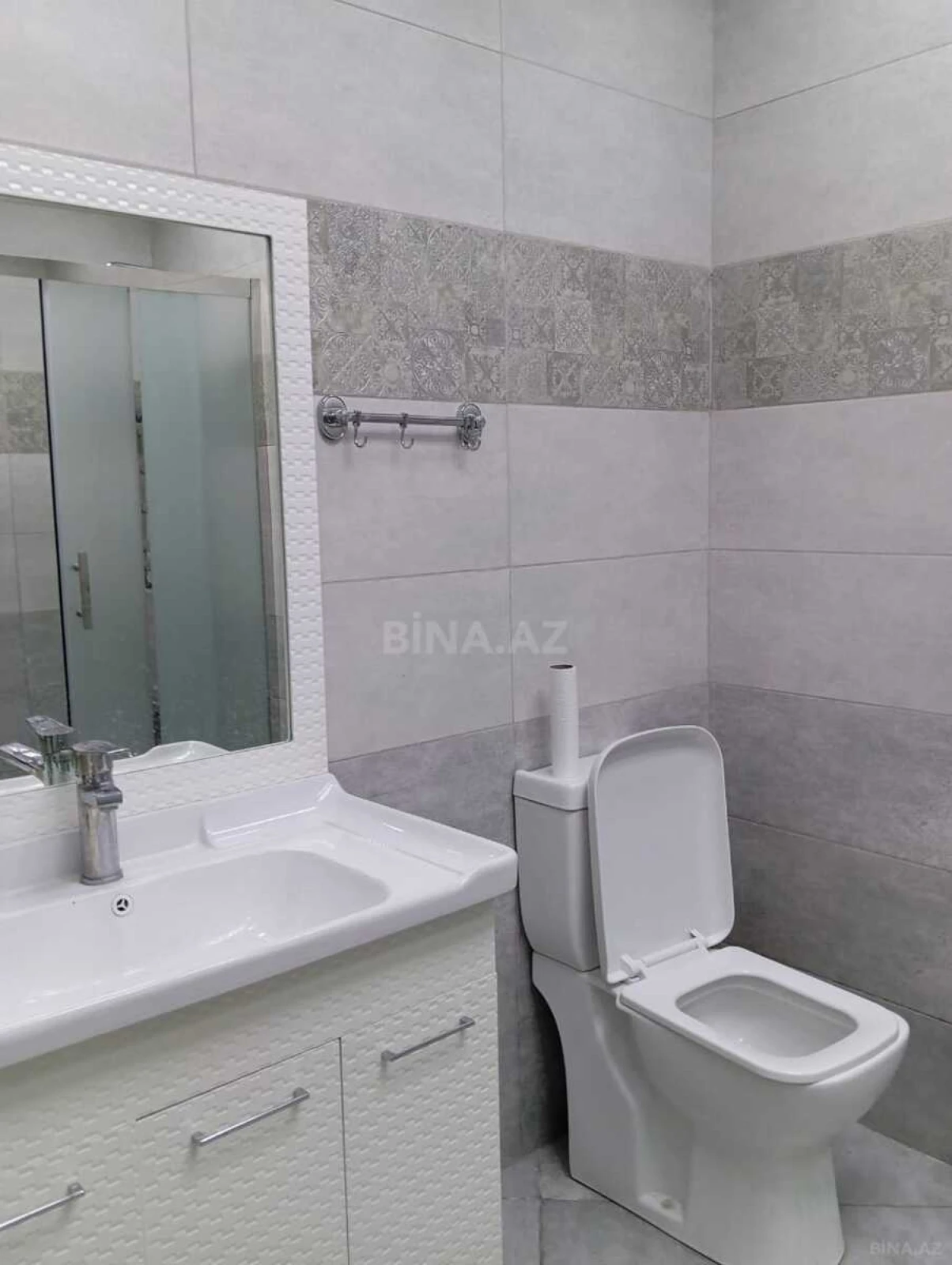 Kirayə verilir 3 otaqlı mənzil 148 m²